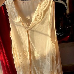 *Mesh/lace tank top*